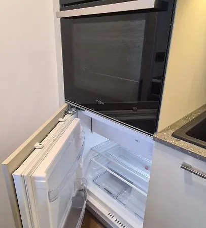 In & Radio - Free Parking Apartment Kaunas