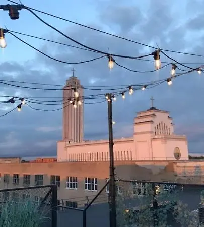 In & Radio Apartament *