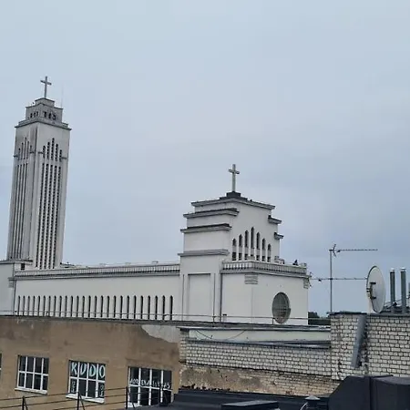 In & Radio 아파트