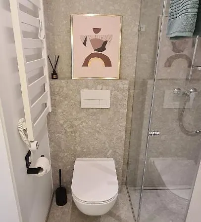 Apartment In & Radio - Free Parking Kaunas