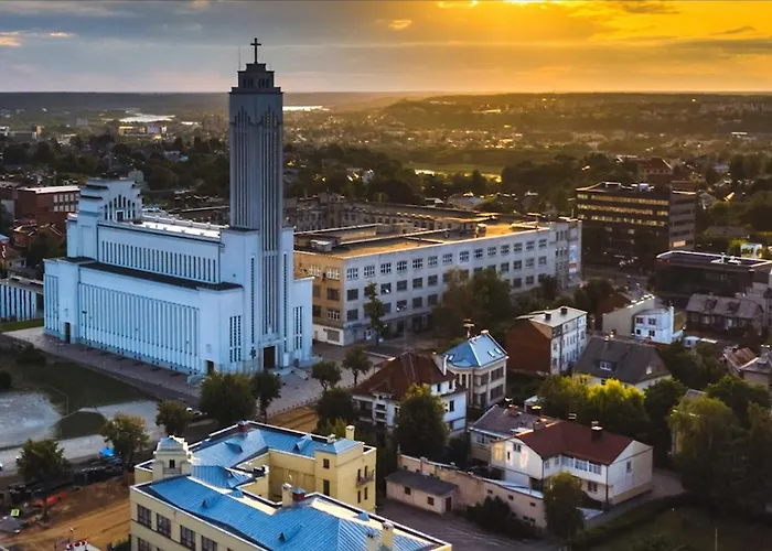 In & Radio * קובנה